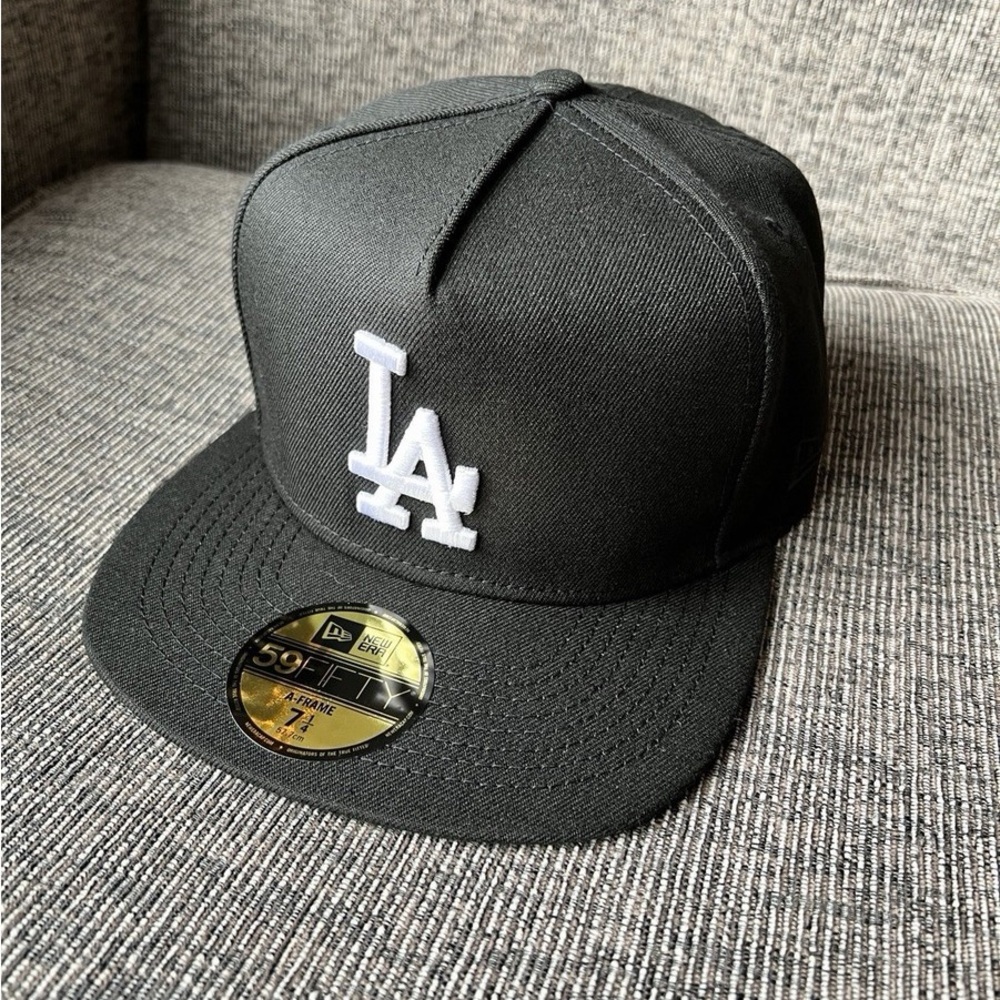 🔥New Era LA Dodgers Black/Green UnderVisor 59Fifty Hat